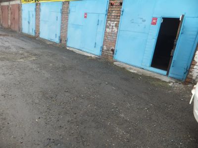 Лот: 3771112. Фото: 1. Гараж, центр, подходит под бизнес. Гаражи, парковочные места