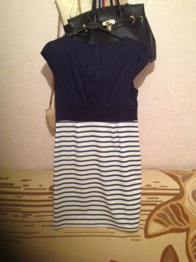 Лот: 4223306. Фото: 1. платье полосатое. Платья