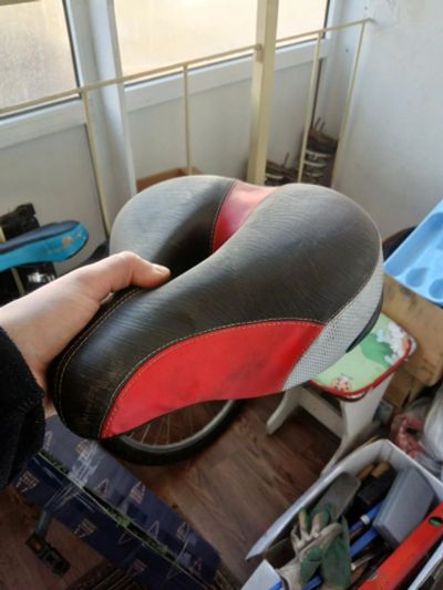 Лот: 9397477. Фото: 1. Сидушка велосипедная. Другое (велоспорт)