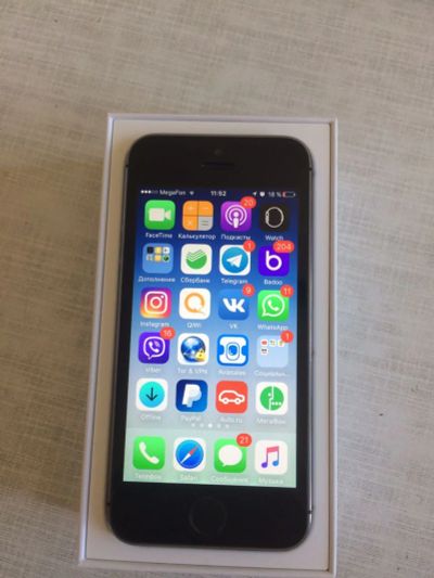 Лот: 11592370. Фото: 1. IPhone 5s 15gb в идеале. Смартфоны