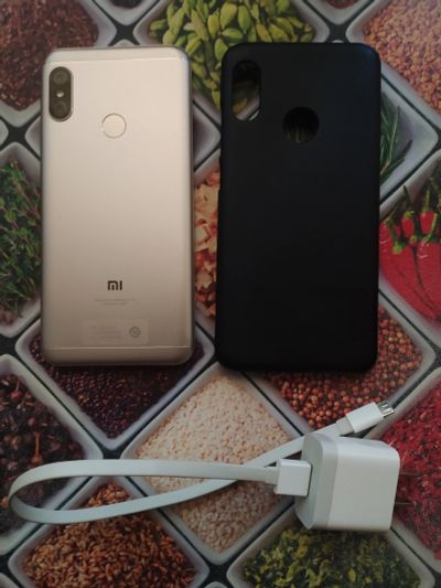 Лот: 16251301. Фото: 1. Смартфон Xiaomi Redmi 6 Pro 4... Смартфоны