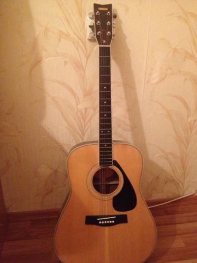Лот: 8077136. Фото: 1. Гитара Yamaha FG-201. Гитары