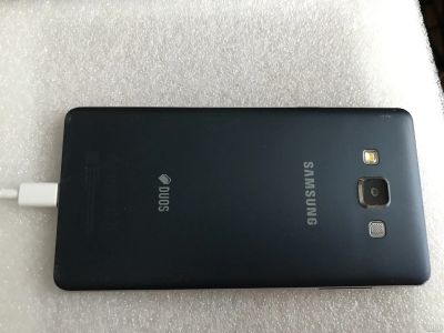 Лот: 13548570. Фото: 1. samsung galaxy a7 sm-a700fd. Смартфоны