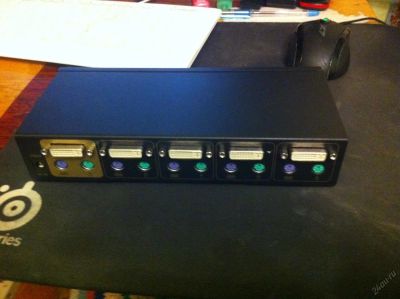 Лот: 8695966. Фото: 1. DVI KVM switch. Другое (компьютеры, оргтехника, канцтовары)