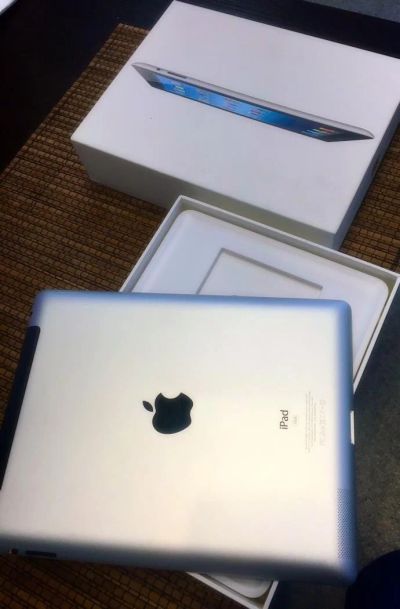 Лот: 8030715. Фото: 1. Продам iPad 2. 16GB, с поддержкой... Планшеты