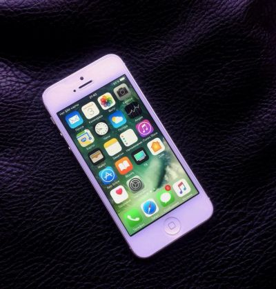 Лот: 9189586. Фото: 1. iPhone 5 16gb Отличное Состояние. Смартфоны