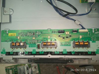 Лот: 11764609. Фото: 1. invertor INV32S12M Panasonic TX-R32LX80... Запчасти для телевизоров, видеотехники, аудиотехники