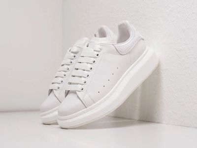 Лот: 18899384. Фото: 1. Кроссовки Alexander McQueen Lace-Up... Кеды, кроссовки, слипоны