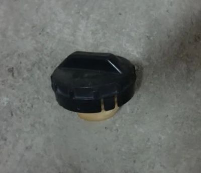 Лот: 4003801. Фото: 1. Пробка от бензобака Honda Fit... Другое (автозапчасти)