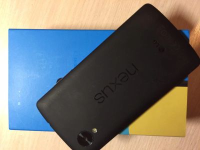 Лот: 8012242. Фото: 1. LG Nexus 5 16GB Black. Смартфоны