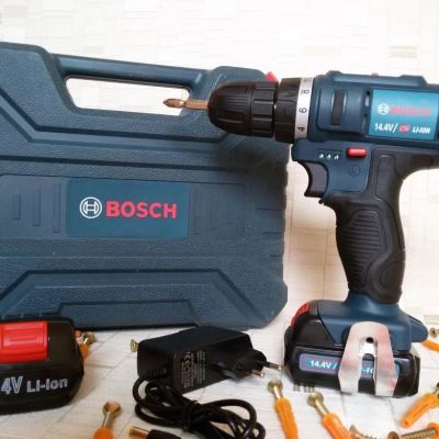 Лот: 13437390. Фото: 1. Шуруповёрт- дрель Bosh DCD700... Другое (инструмент и расходные)