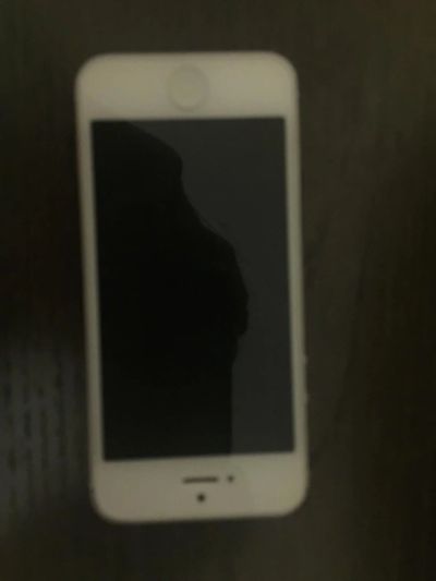 Лот: 10867705. Фото: 1. iPhone 5 16 GB. Смартфоны