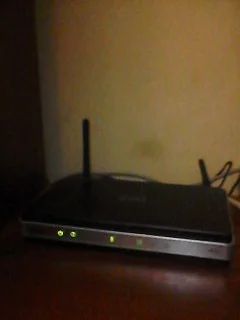 Лот: 3738731. Фото: 1. маршутизатор. WiFi, Bluetooth адаптеры