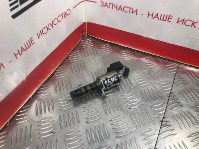 Лот: 16618242. Фото: 1. Клапан vvt-i Toyota Avensis AZT250... Двигатель и элементы двигателя
