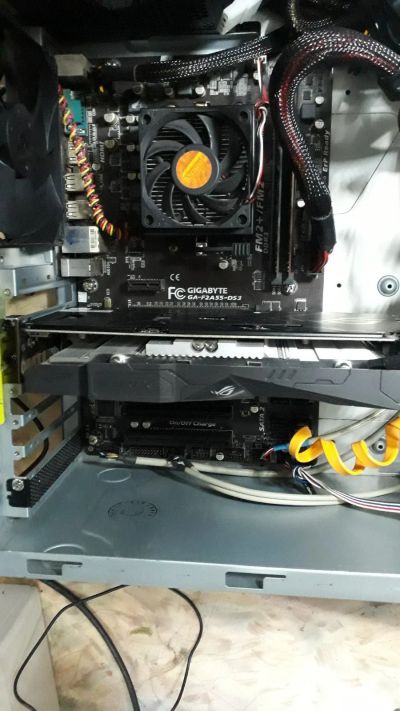 Лот: 17206620. Фото: 1. Комплект процессор AMD 880K, мат... Комплекты запчастей