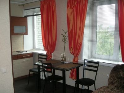 Лот: 4597713. Фото: 1. Сдается 2-ком квартира - Мичурина... Квартиры, студии