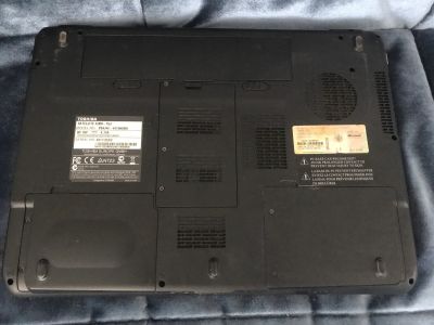 Лот: 18069299. Фото: 1. Ноутбук Toshiba Satellite A300-15J. Ноутбуки