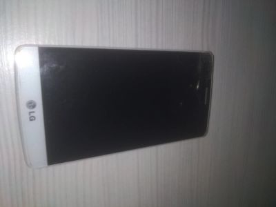 Лот: 16669320. Фото: 1. Телефон LG G3s. Смартфоны