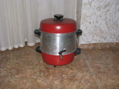 Лот: 3110833. Фото: 1. Мантоварка электрическая. Сковороды и сотейники