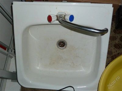 Лот: 879362. Фото: 1. раковина для кухни со смесителем. Мойки кухонные