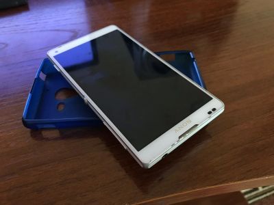 Лот: 11831157. Фото: 1. sony xperia zl. Смартфоны