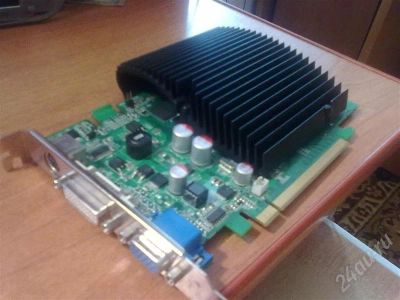 Лот: 694319. Фото: 1. Отличная видюшка gf8500gt pci-e... Видеокарты