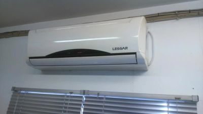 Лот: 11045062. Фото: 1. Кондиционер Lessar LS-H12KB2. Другое (бытовая техника)