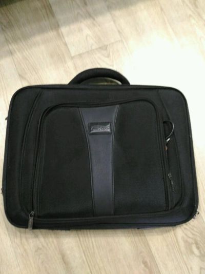 Лот: 10232309. Фото: 1. Сумка для ноутбука airtone новая. Сумки, рюкзаки