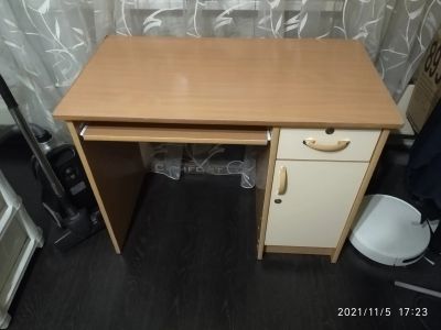 Лот: 18299093. Фото: 1. стол компьютерный. Компьютерные и письменные столы
