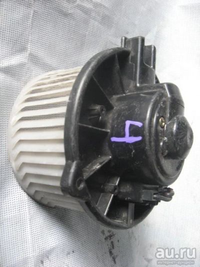 Лот: 8563427. Фото: 1. Моторчики печки toyota. Электрооборудование