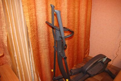 Лот: 3589093. Фото: 1. Продам Эллиптический тренажер... Другое (тренажеры, комплексы)