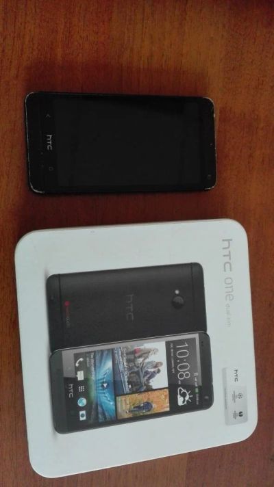 Лот: 6788075. Фото: 1. Смартфон HTC One M7 32 Gb dual... Смартфоны