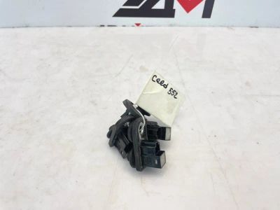 Лот: 25727741. Фото: 1. концевик двери Kia Ceed ED. Кузов