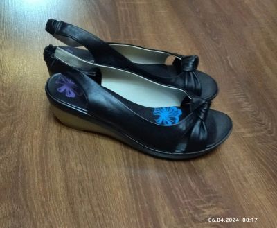 Лот: 25347086. Фото: 1. Босоножки новые р. 39. Босоножки