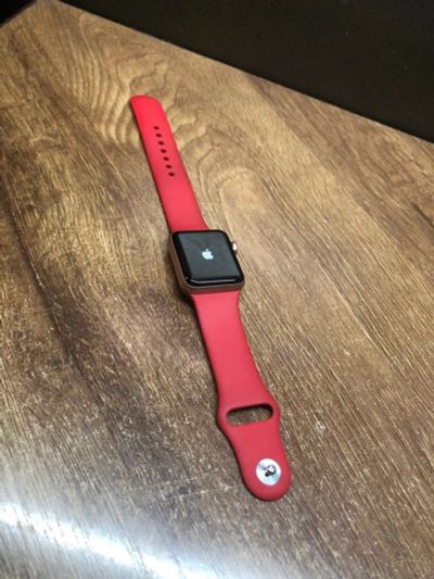 Лот: 14018748. Фото: 1. Часы Apple Watch Series 3 38mm... Смарт-часы, фитнес-браслеты, аксессуары
