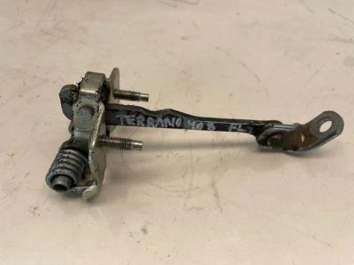 Лот: 22460519. Фото: 1. ограничитель двери Nissan Terrano... Двигатель и элементы двигателя