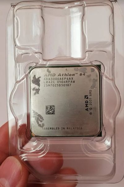 Лот: 14944987. Фото: 1. Процессор Athlon 64 3000+. Процессоры