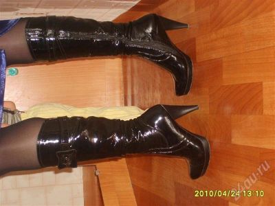 Лот: 342533. Фото: 1. Сапоги на каблучке, размер 38. Сапоги