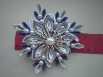 Лот: 10611495. Фото: 1. Банты на резиночках снежинки 4. Цветы из ткани