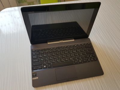 Лот: 12270528. Фото: 1. Ноутбук Нетбук Планшет Asus T100TAL. Ноутбуки