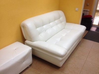 Лот: 9600910. Фото: 1. Комплект мягкой белой мебели... Комплекты мягкой мебели
