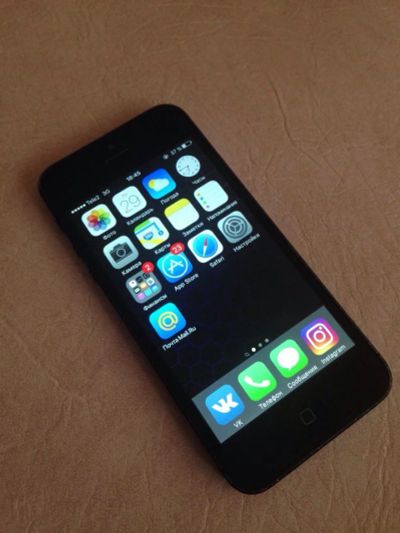Лот: 7922968. Фото: 1. iPhone 5 64Gb. Смартфоны