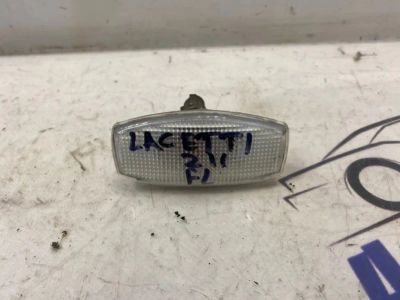 Лот: 21713773. Фото: 1. повторитель поворота Chevrolet... Двигатель и элементы двигателя