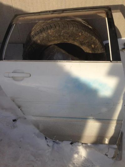 Лот: 5152027. Фото: 1. Дверь Toyota Corolla Fielder. Кузов