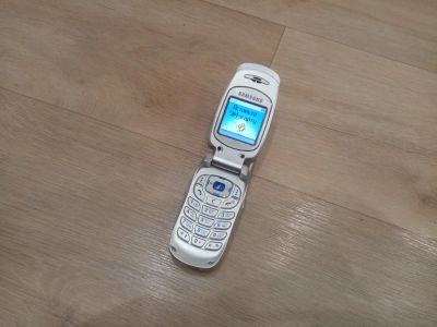 Лот: 21444007. Фото: 1. Продам телефон Samsung SGH-E600. Кнопочные мобильные телефоны