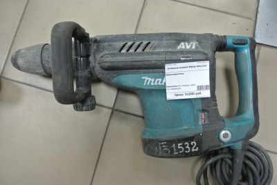 Лот: 19068747. Фото: 1. Отбойный молоток Makita HM1213C. Электроинструмент