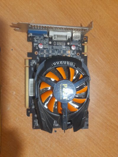 Лот: 19705807. Фото: 1. Gtx560 1gb. Видеокарты