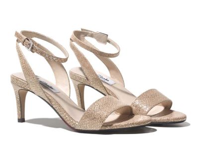 Лот: 14836016. Фото: 1. Босоножки Clarks. Босоножки