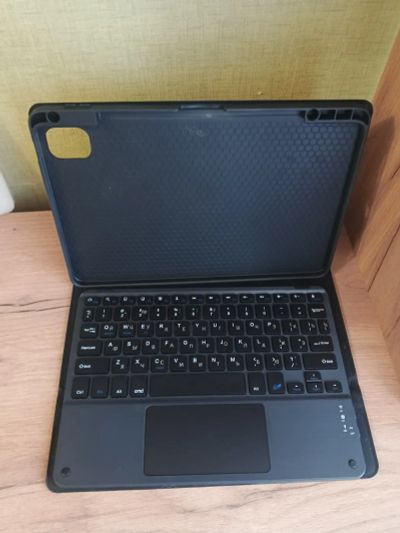 Лот: 25325746. Фото: 1. Чехол-клавиатура для Xiaomi Pad... Чехлы, бамперы