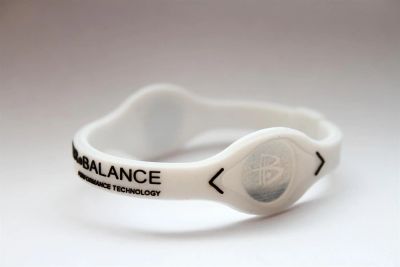 Лот: 3323577. Фото: 1. Энергетический браслет Power Balance... Другое (спортивные товары)